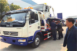 津南汽车道路救援拖车价格